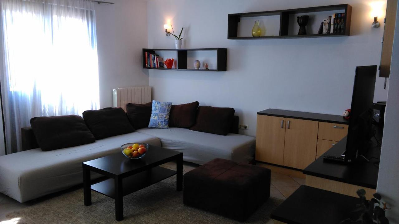 Lair By The Sea - Stoja, Pula Exterior foto